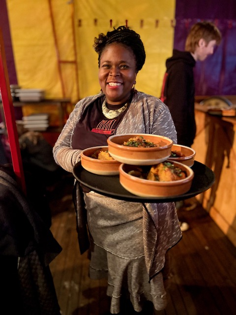 Markt Maal - Kerst met Conchita